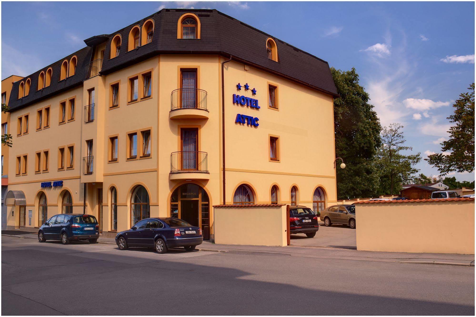 Attic Hotel Prag Dış mekan fotoğraf